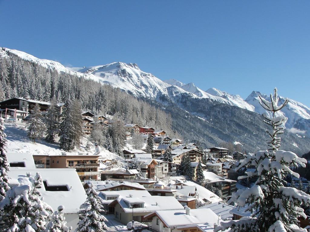 Hotel Haus Vasul Sankt Anton am Arlberg Esterno foto